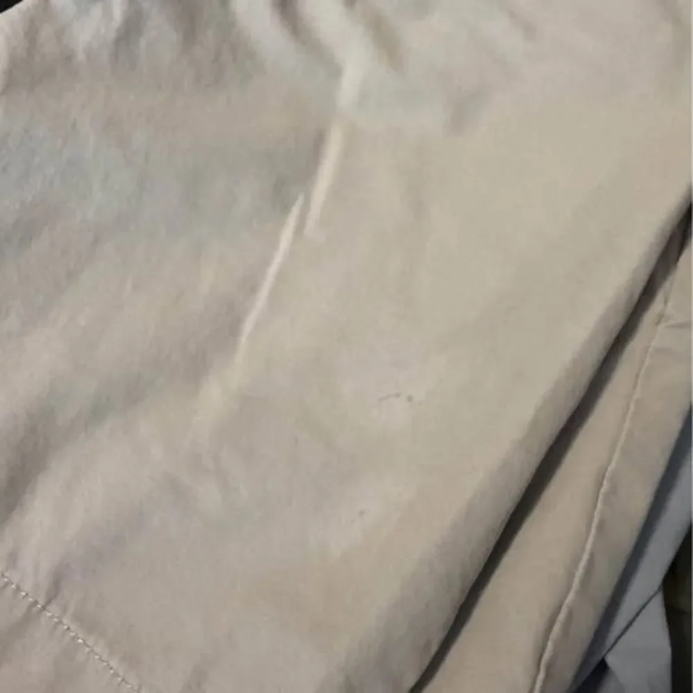 Vineyard Vines size 28 OTG On-The-Go Shorts - Set of 2 (Tan and Grey)